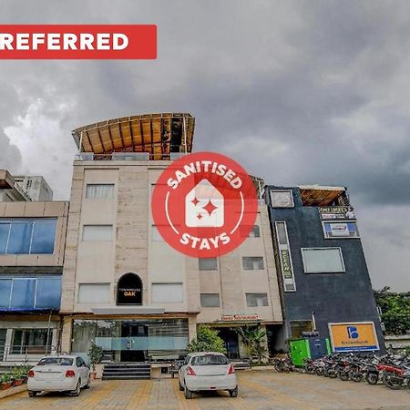 אינדורה Vaccinated Staff- Townhouse Oak Hotel Silvotel מראה חיצוני תמונה